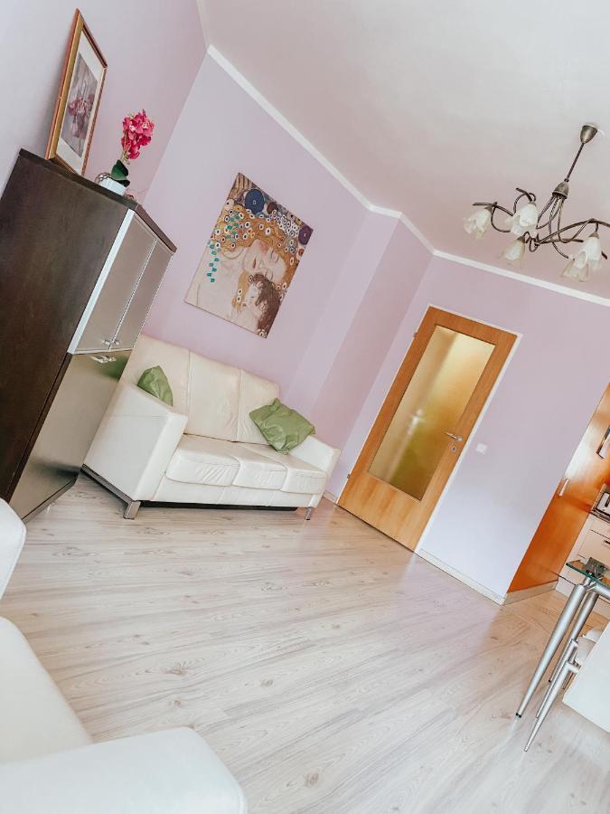 Vienna Citycenter+Terrace+Parking Bagian luar foto