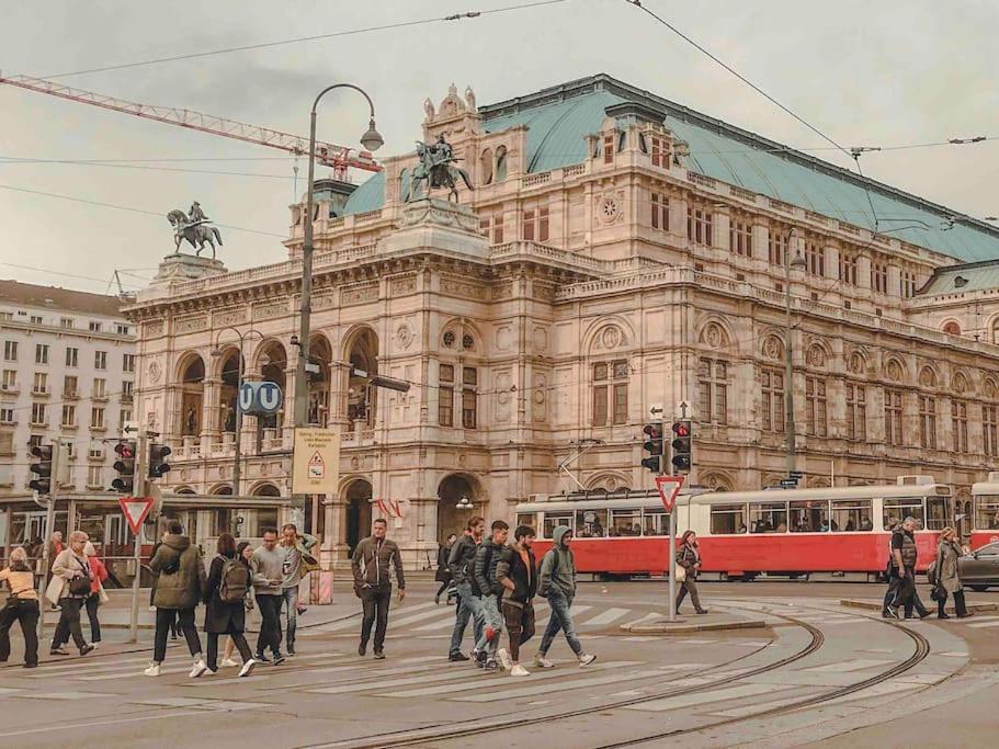 Vienna Citycenter+Terrace+Parking Bagian luar foto