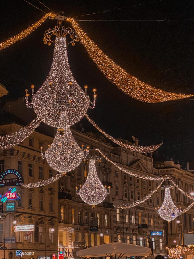 Vienna Citycenter+Terrace+Parking Bagian luar foto